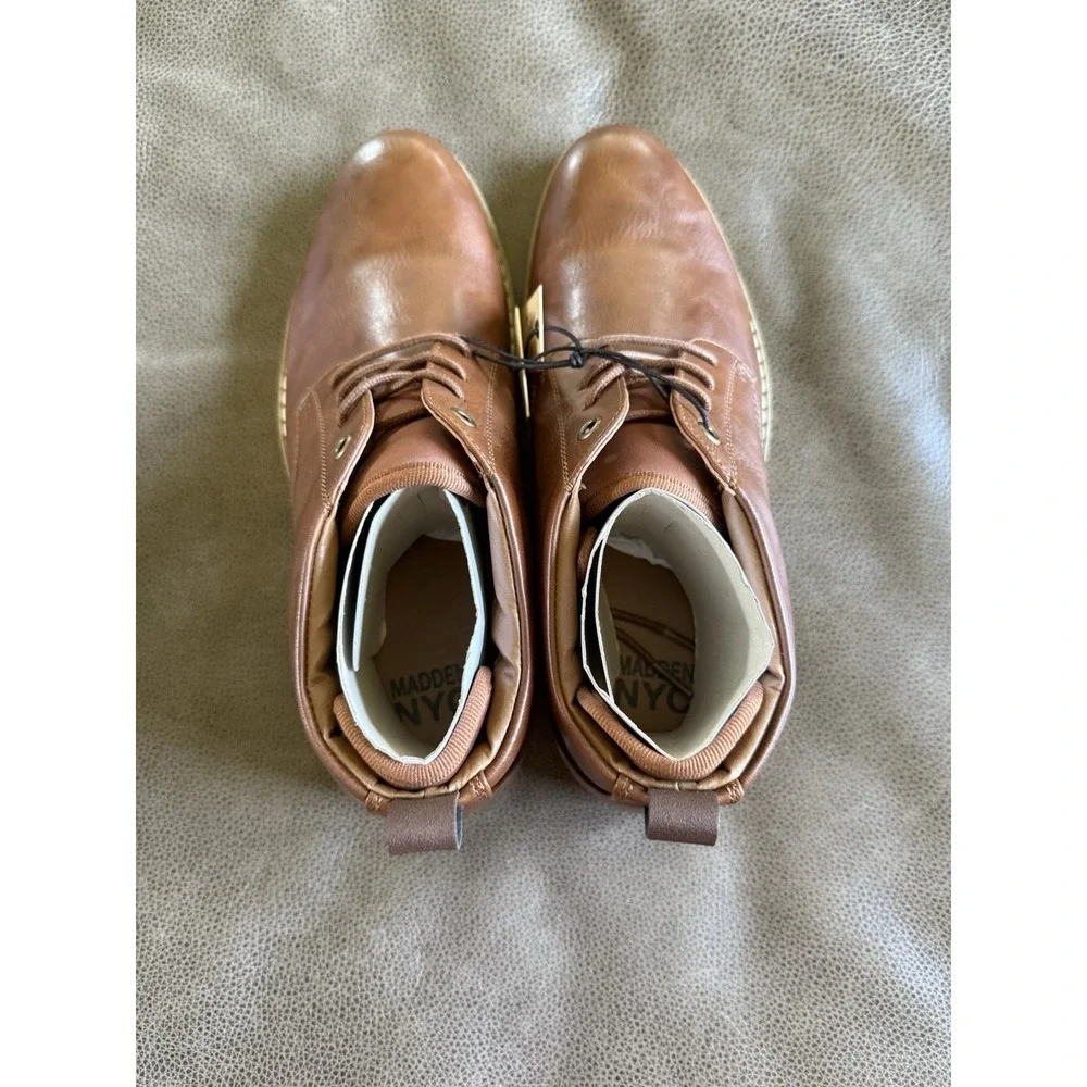 Madden NYC Hoffman Chukka Boot Lace Up Cognac Mens Shoes Size 8 - New in Box